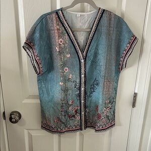 Source Unknown Women’s Teal Floral Button Down Blouse, Size L, NWOT